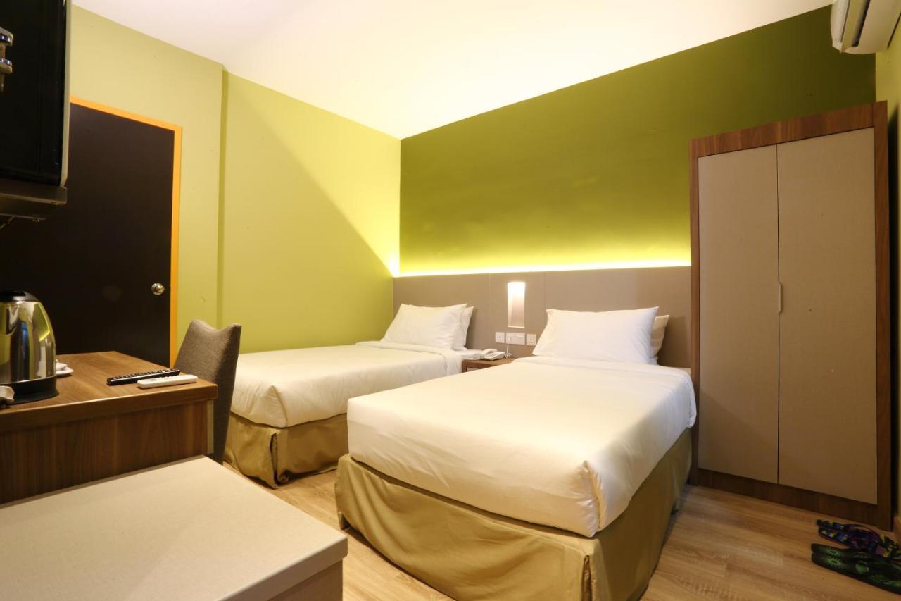 Capital O 9010 Yee Hotel Johor Bahru Exteriör bild